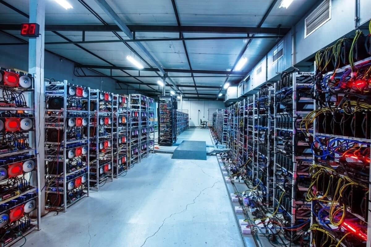 Bitcoin Madenciliğinde Devrim: Yenilenebilir Enerji ile Maliyetler Ne Kadar Düşüyor?